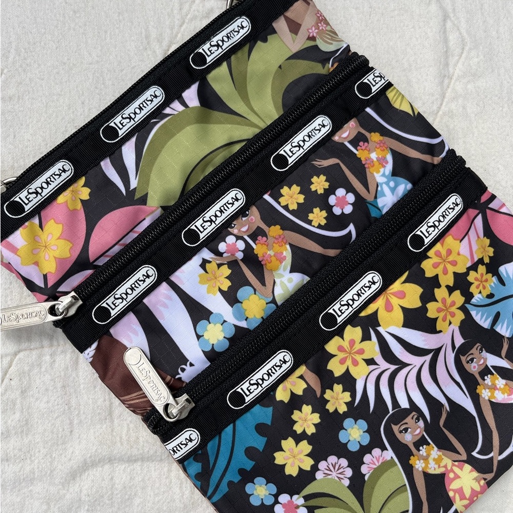 Limited add Lesportsac Crossbody bag